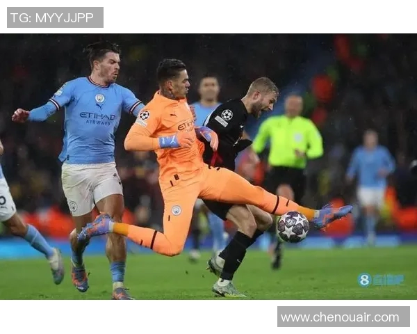 埃弗顿与曼城激战成和赛果引发球迷热议与反思